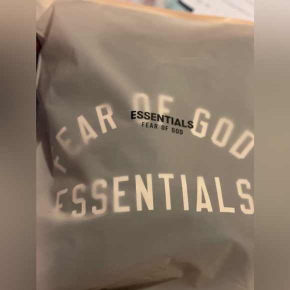 Brand New Fear of God Essentials - Picture 4 of 4